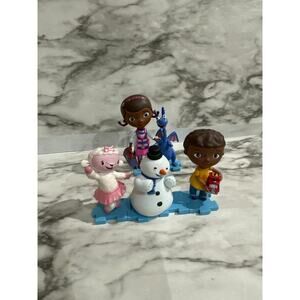 Doc McStuffins figures